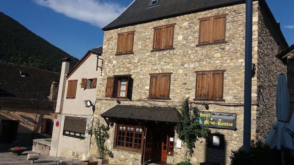 Salardú Hotel Snoe Mont Romies מראה חיצוני תמונה