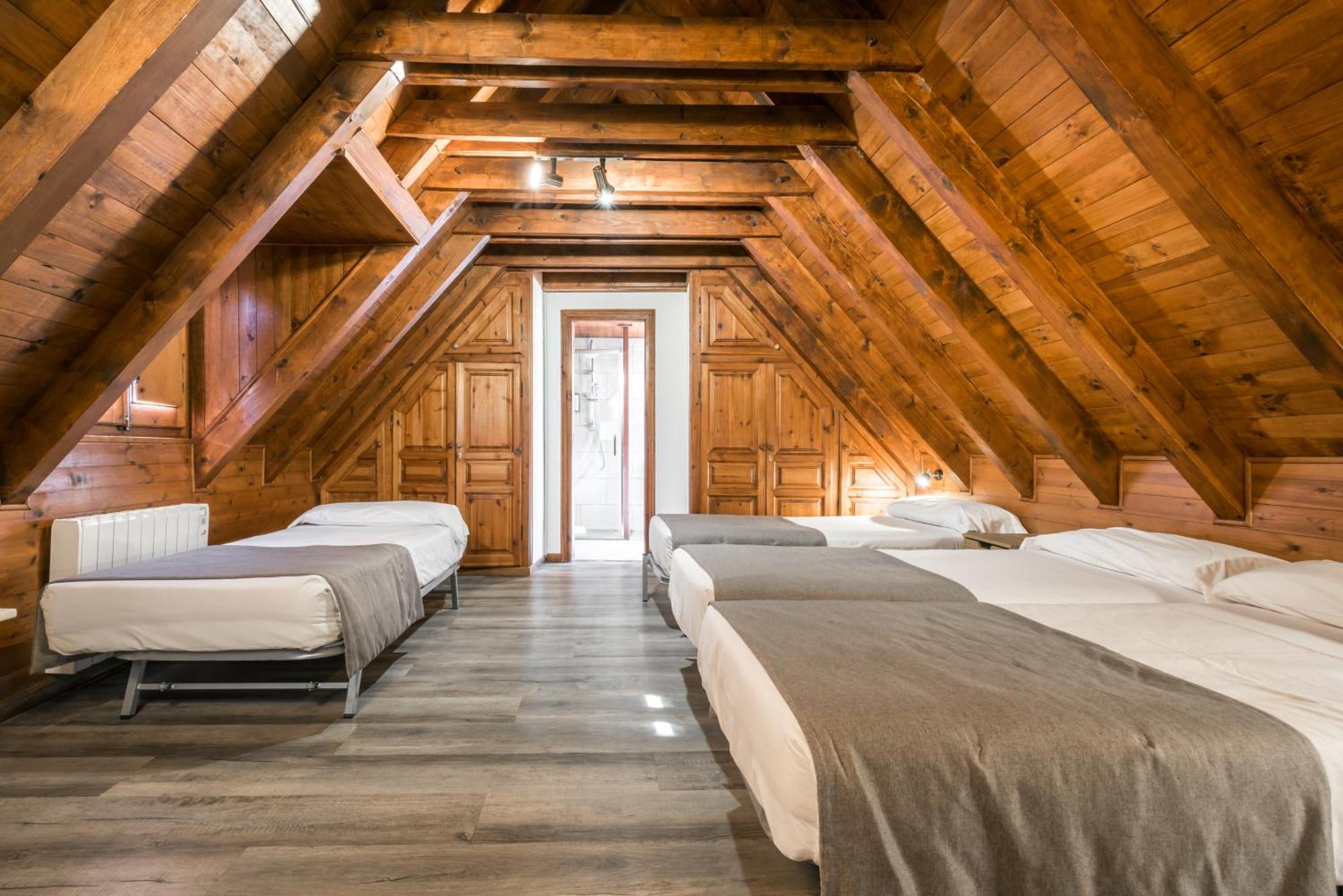 Salardú Hotel Snoe Mont Romies מראה חיצוני תמונה