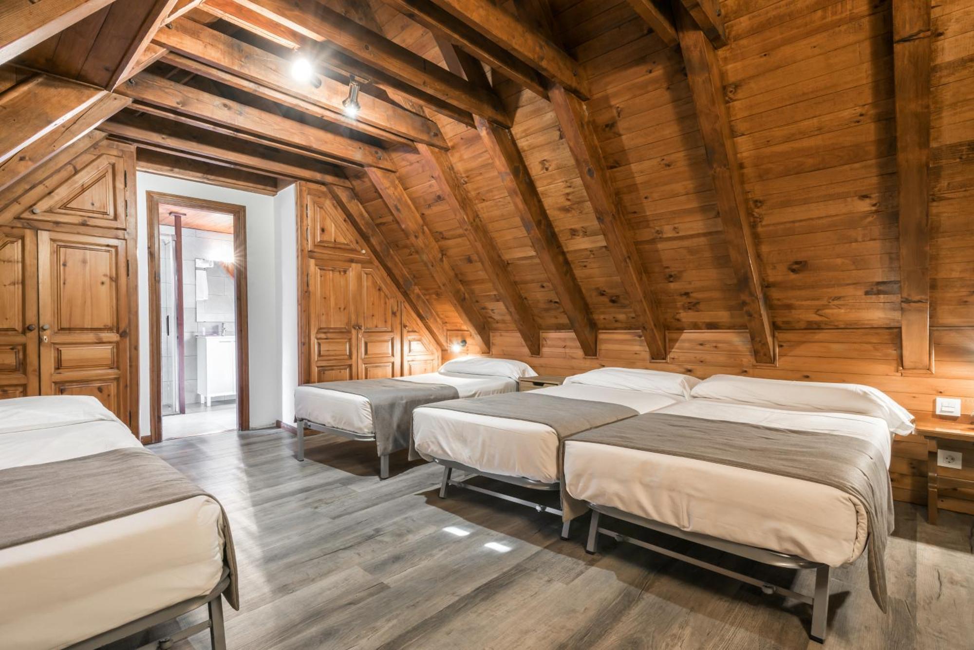 Salardú Hotel Snoe Mont Romies מראה חיצוני תמונה