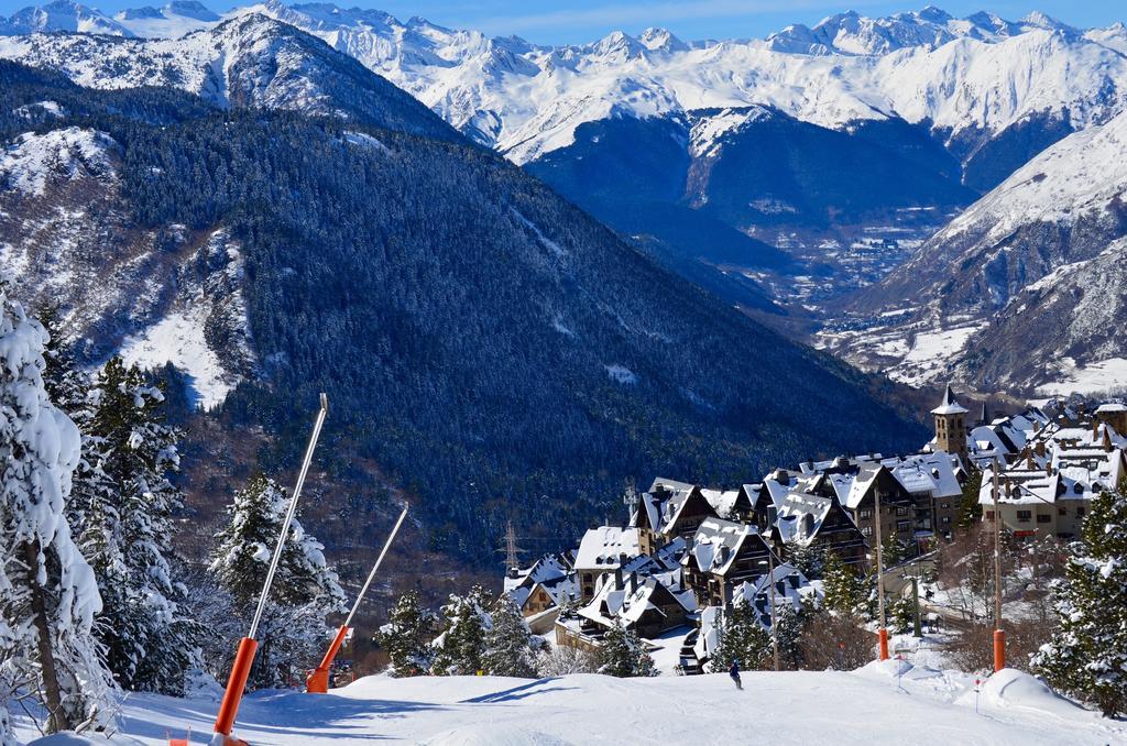 Salardú Hotel Snoe Mont Romies מראה חיצוני תמונה