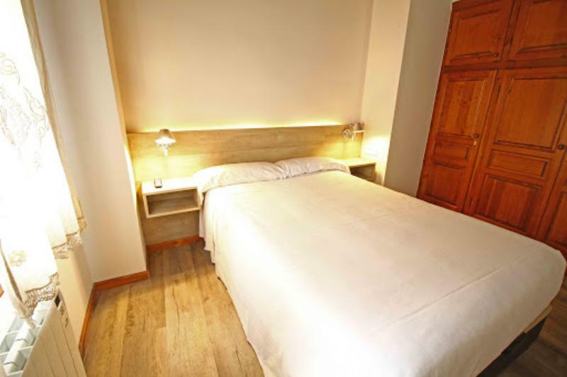 Salardú Hotel Snoe Mont Romies מראה חיצוני תמונה